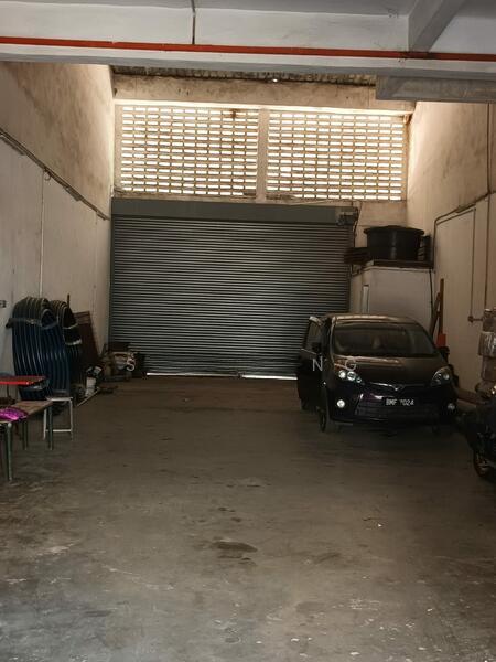 Lorong Sungai Puloh 1.5 Storey Factory - 2