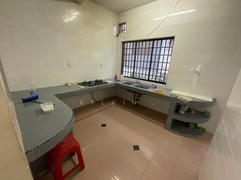 Reno 2 Sty Teres Desa 12 Bandar Country Homes Kota Emerald Anggun Rawang - 2