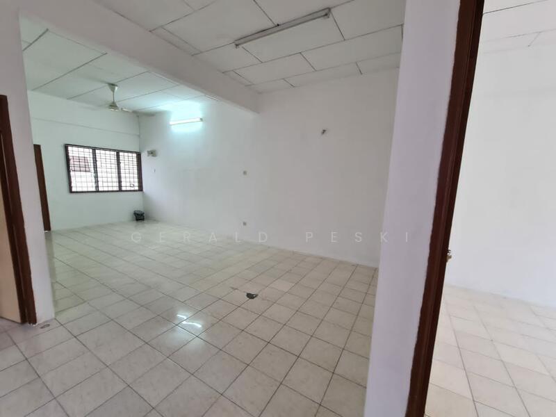 Taman Seri Petaling - 2