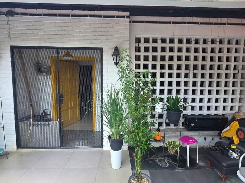 Taman Puncak Jalil - 2