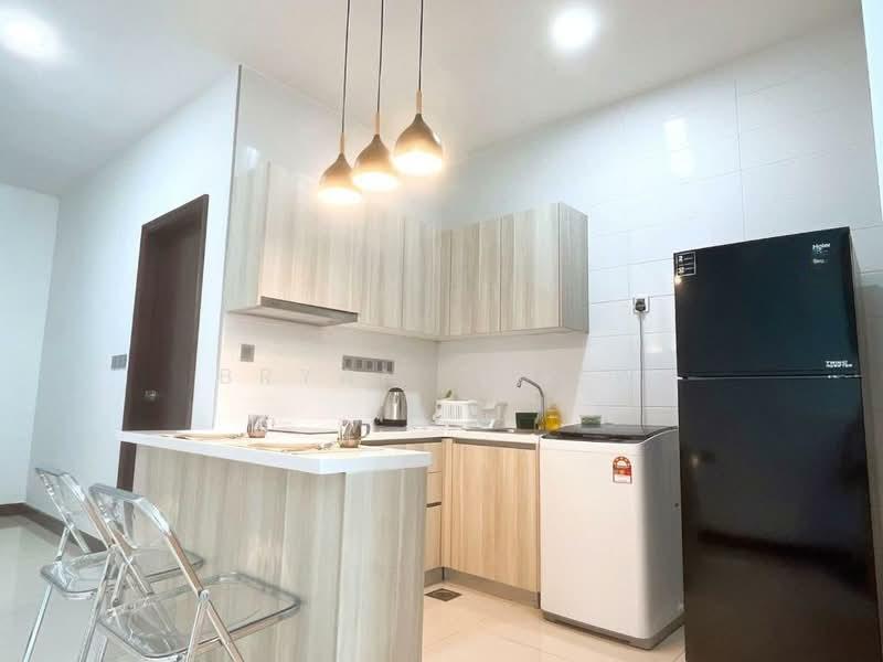 Paragon Suites @ CIQ - 4