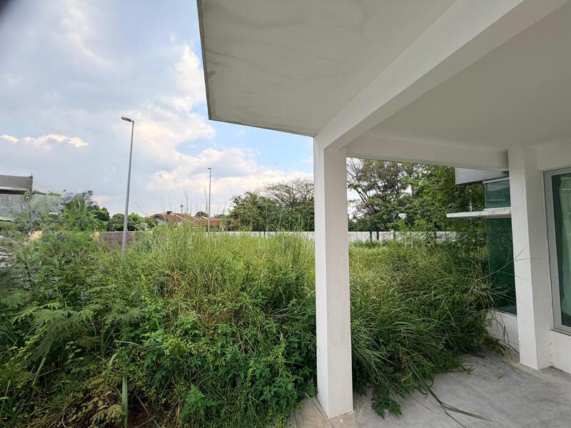 Seri Kembangan - 4