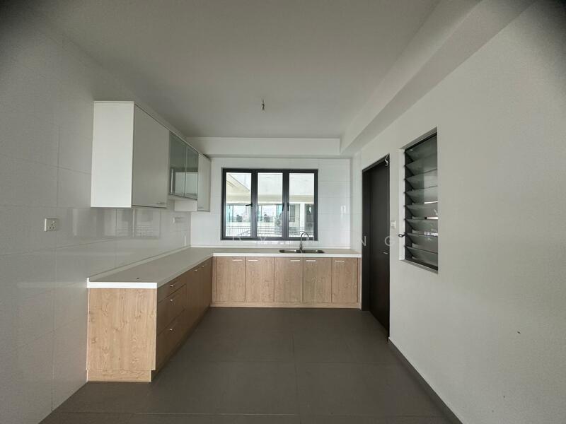 Ponderosa Lakeside Apartment - 3