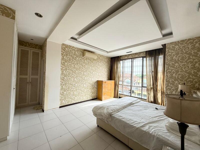 Taman Impian Emas - 5