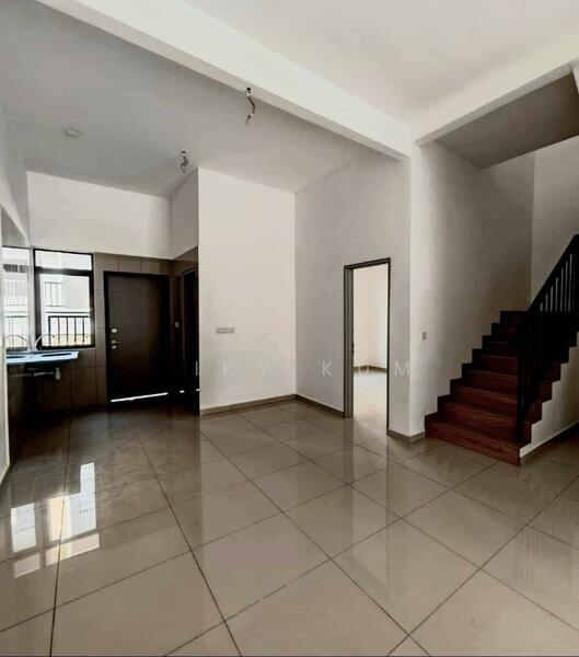 Bandar Tun Hussein Onn - 2