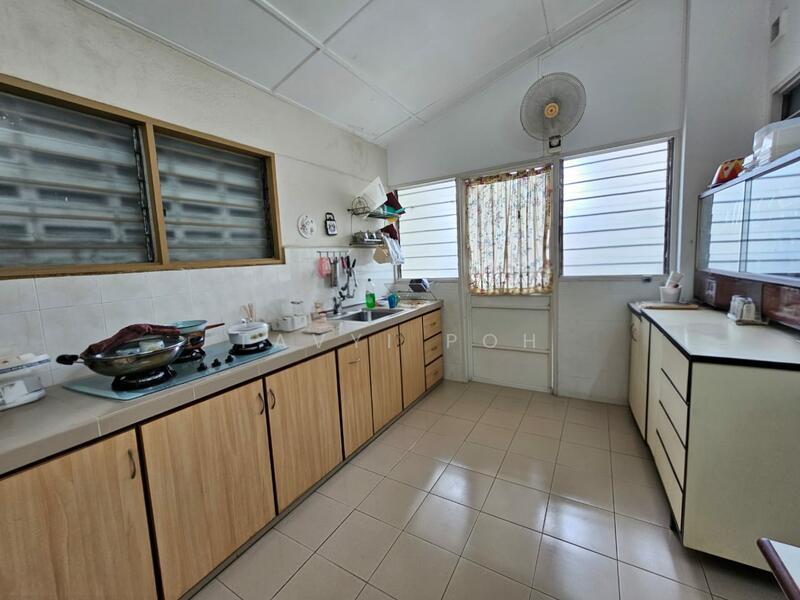 off jalan macalister - 4