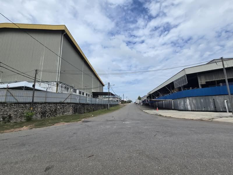 Taman Sri Kelemak - 5