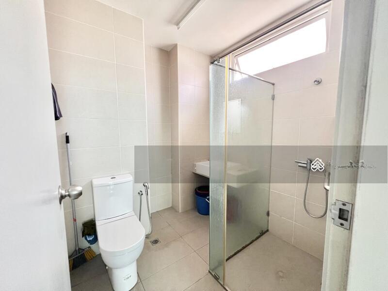 Straits Garden Condominium - 5