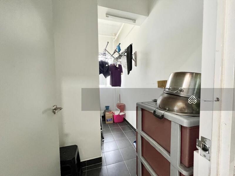 Straits Garden Condominium - 3