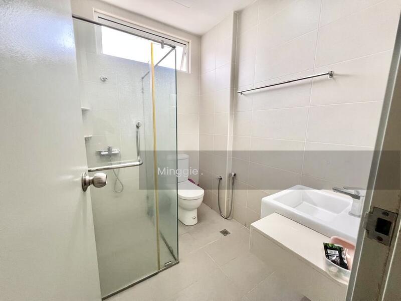 Straits Garden Condominium - 4