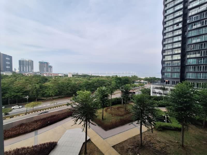 Tropicana Bay Residences - 2