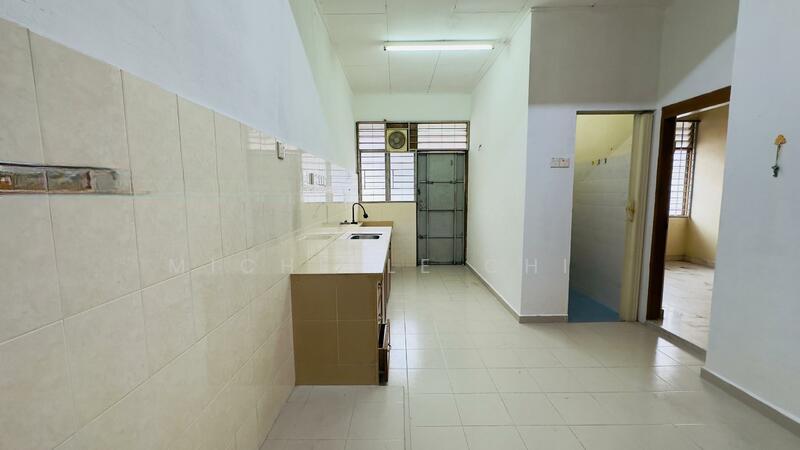 Taman Jambu - 4