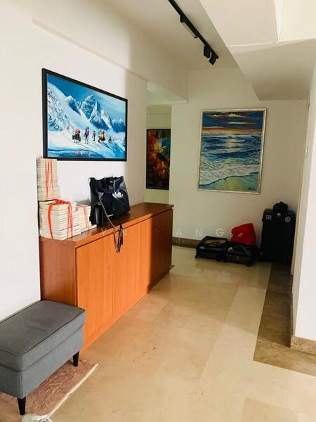 Petrie Condominium - 4