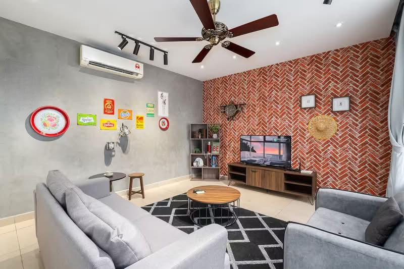 Alanis Residence - 1