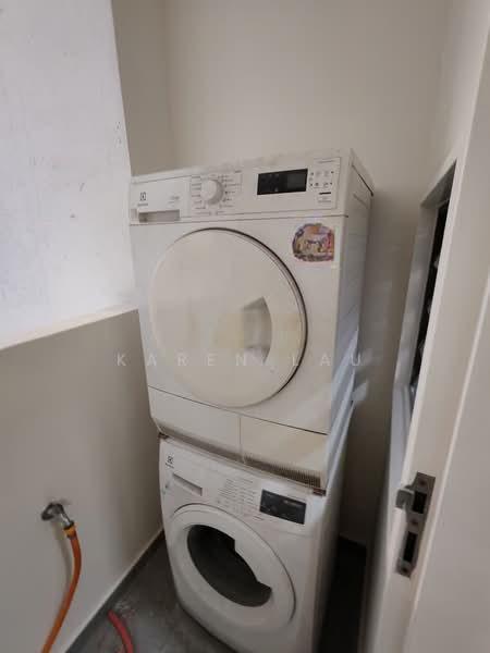 Petalz Residences - 5