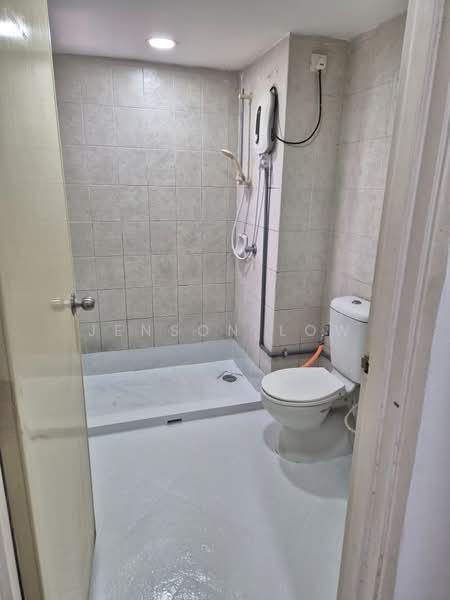 Green Avenue Condominium - 5