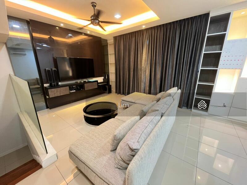 Canary Residence - 2