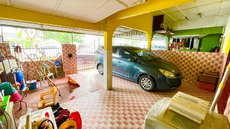 Bandar Kinrara Seksyen 5 - 3