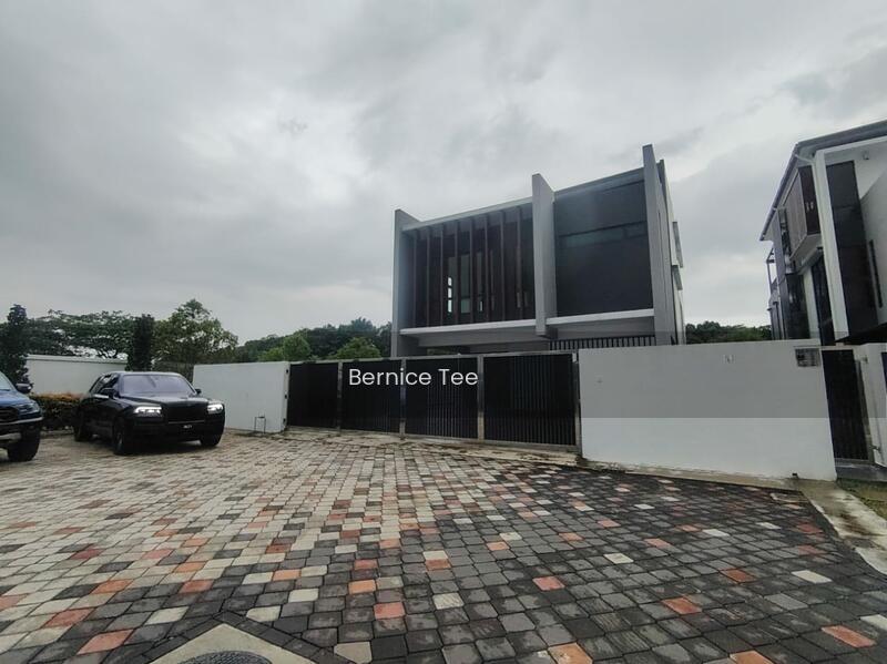 Seri Austin Heights - 1