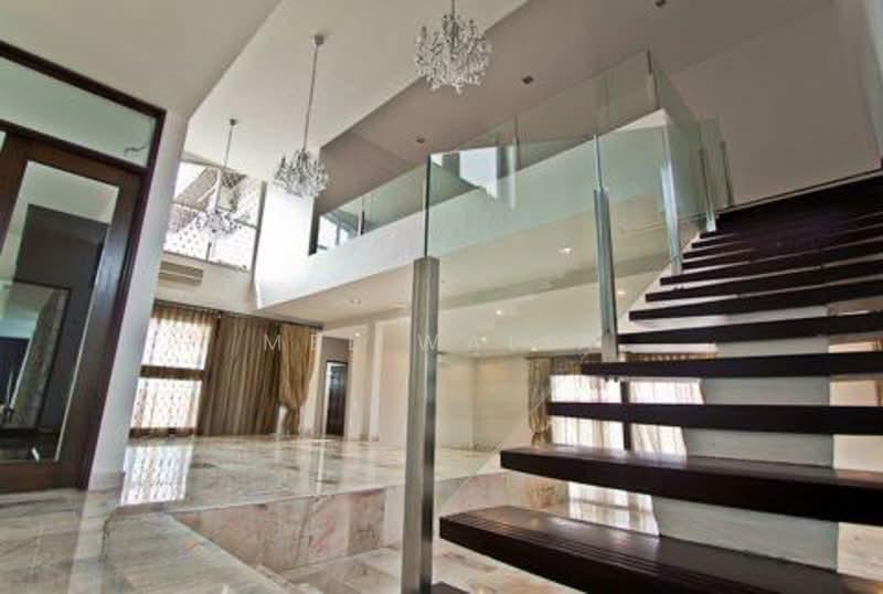 Taman Hillview - 5