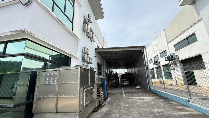 Setia Business Park - 80x200 Semi-Detached Factory - 3