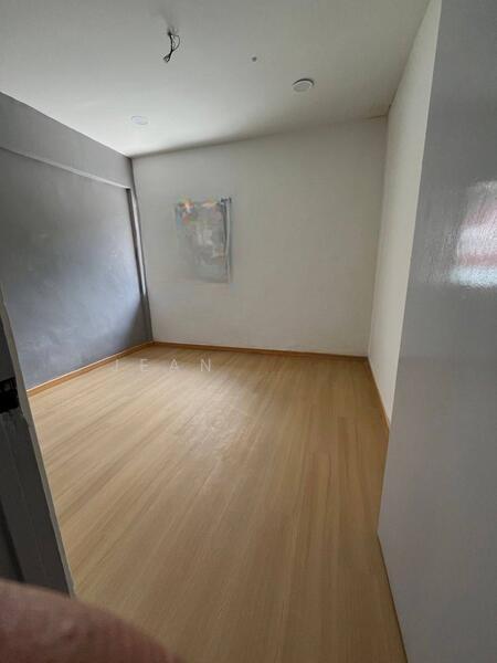 Taman Mount Austin - 2