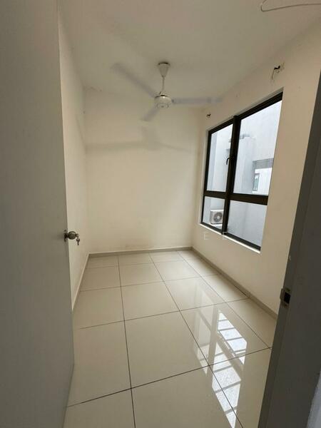 Kenwingston Platz - 4