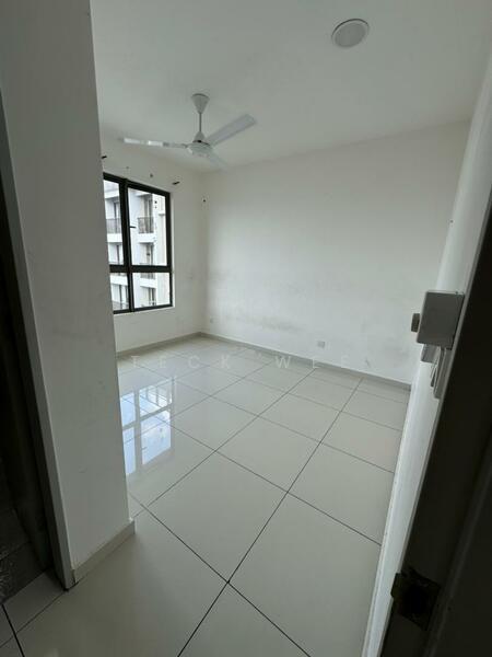 Kenwingston Platz - 2