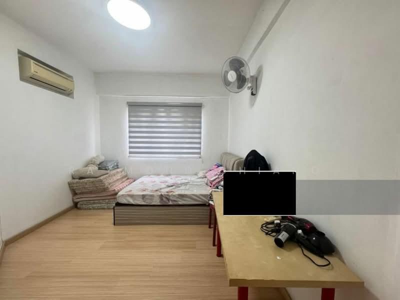 Menara Menjalara - 4