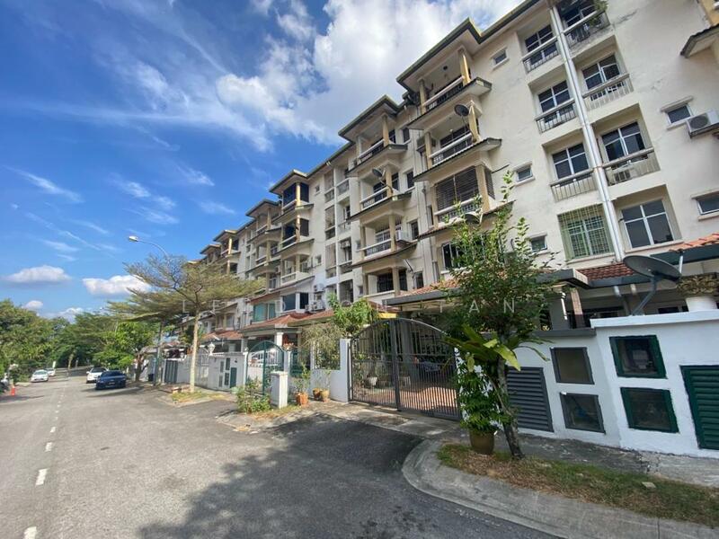 Lagenda Mas Gated & Guarded 2 Sty Renovated Duplex Town House For Sale - 4