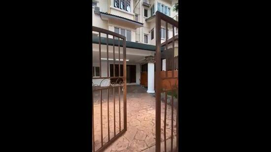 Lagenda Mas Gated & Guarded 2 Sty Renovated Duplex Town House For Sale - 3