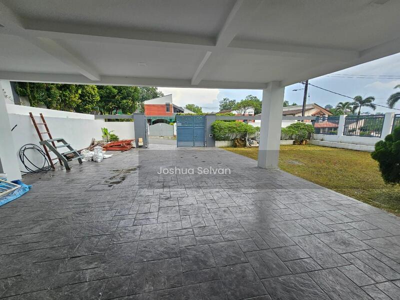 Bungalow at Damansara Heights - 3