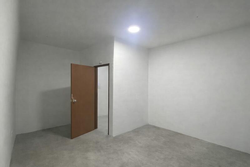 Jalan Kecubung, Taman Daiman Jaya , Kota Tinggi - 3