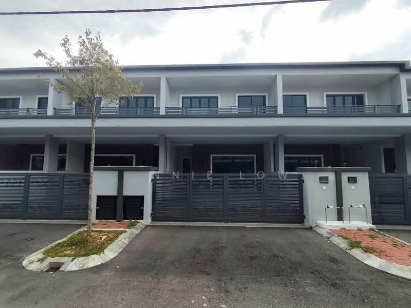 Bandar Seri Botani - 1