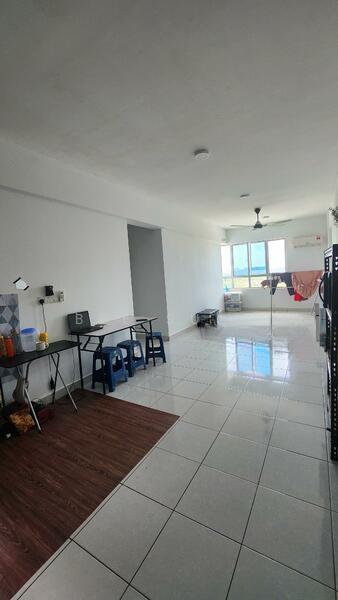 The Residence 1 @ Tiara South - 2