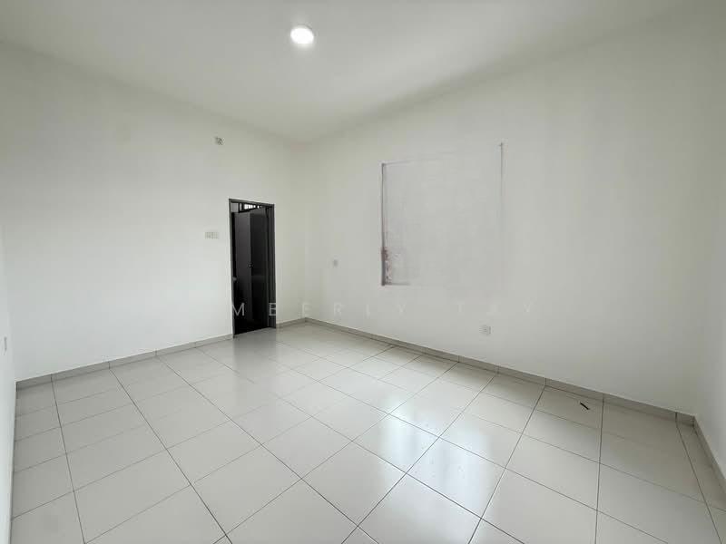 Taman Mutiara Mas - 4