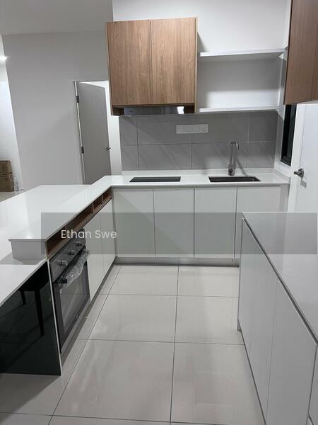 AraTre' Residences - 3