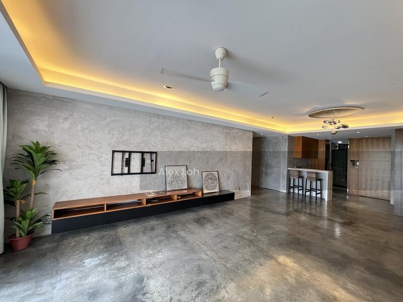 Papillon Desahill Condominium - 2