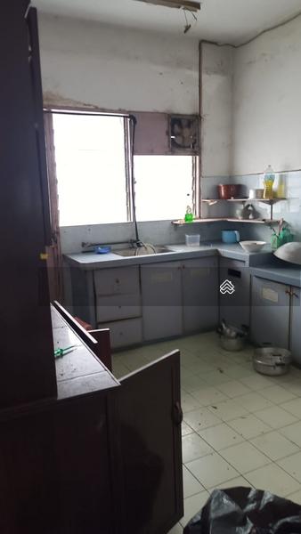 Terrace house at Taman Perwira - 1