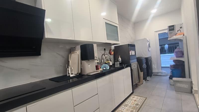 Taman Austin Heights - 4