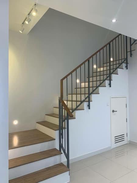 Garland Residence - 5