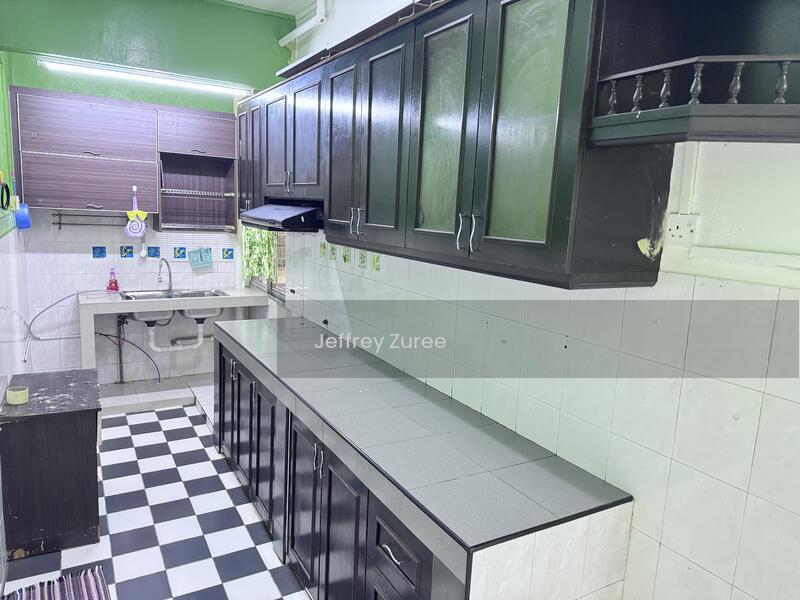 Pangsapuri Daisy - 3