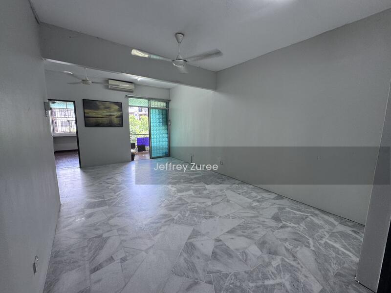 Pangsapuri Daisy - 2