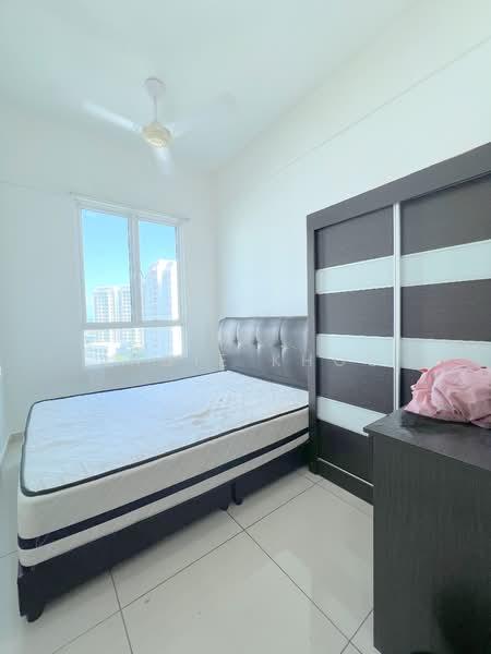 Solaria Residences - 4