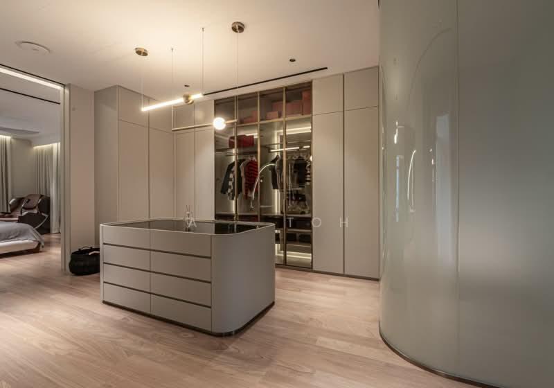Uptown Residences - 5