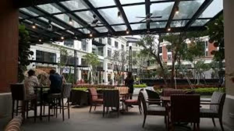 Offices, Shops @ Plaza Arkadia - 4