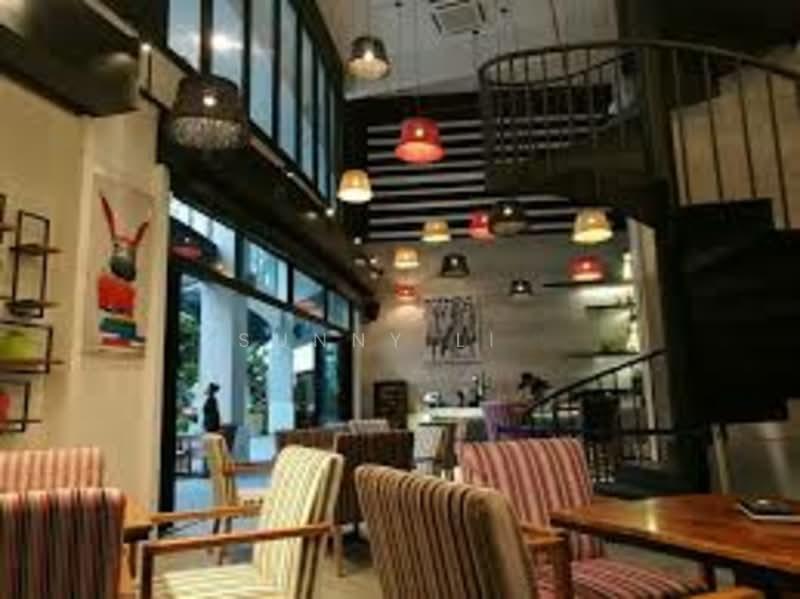 Offices, Shops @ Plaza Arkadia - 2