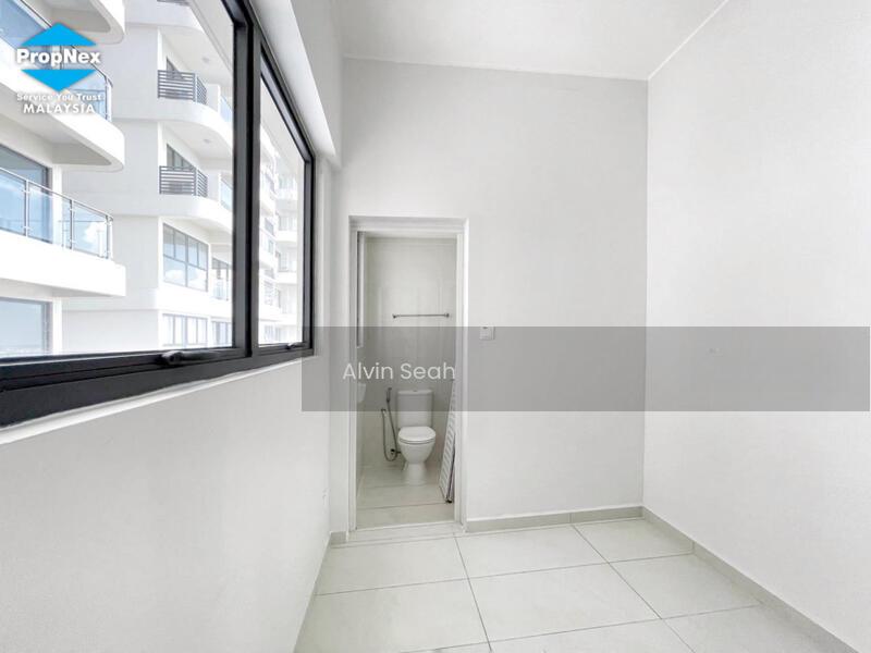 Bay Point @ Country Garden Danga Bay - 3