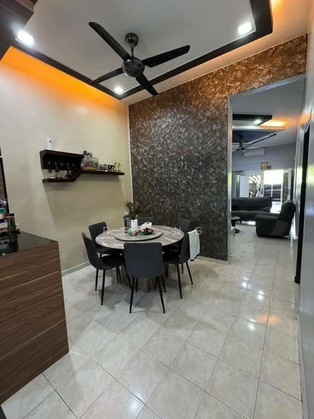 Taman Pulai Utama - 2