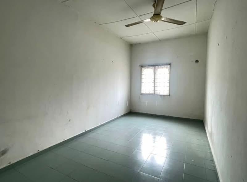 Taman Wangsa Permai - 4
